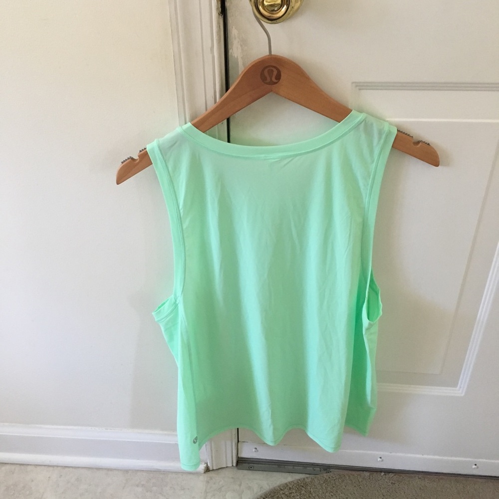 Lululemon | Sole training tank - Picture 2 of 7